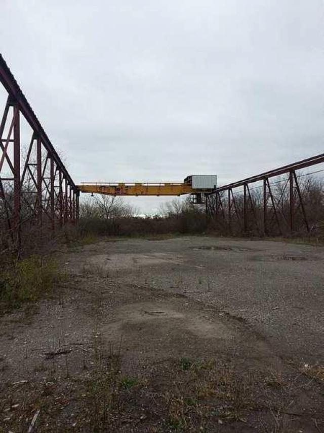 Old Container Crane - Niagara Falls, Ontario