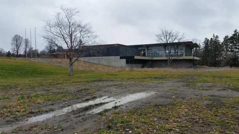 Sir John Carling Cafeteria photo 3