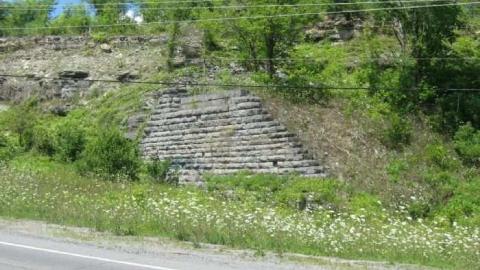 Former Harrowsmith Railway Stn. photo 4