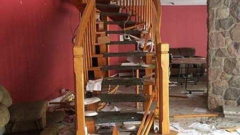 Squatters house - Someones-been-living-here89.jpg