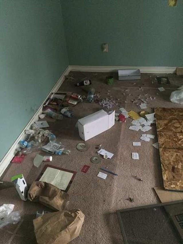 Someone's been living here - Oshawa, Ontario