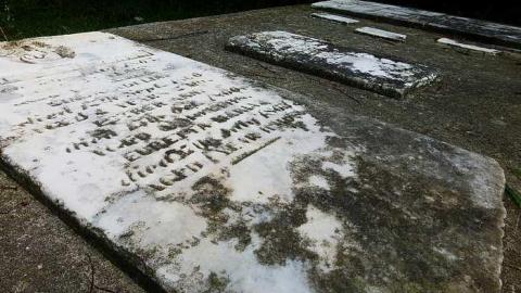 August 2016 - Walker-Pioneer-Cemetery19.jpg