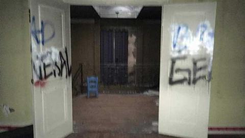 December 2016 - Abandoned-Grow-Op-Mansion--Drug-Dealers-Mansion--King-City255.jpg