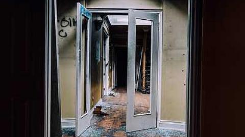 Drug Mansion 2017 - Abandoned-Grow-Op-Mansion--Drug-Dealers-Mansion--King-City25.jpg