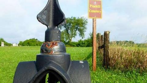 On the Tilt - Pinehill-Pioneer-Cemetery38.jpg