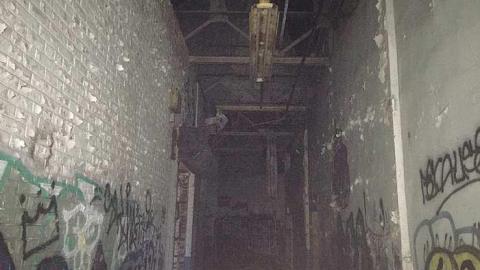 Abandoned Tire Factory - IMG_6194.jpg