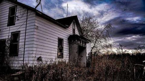 Highway Home + Barn - z-PIC_7420-1.jpg