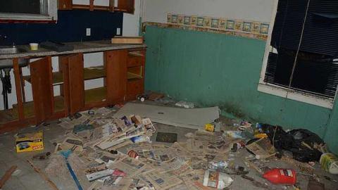 Highway Home + Barn - z-PIC_7587.jpg