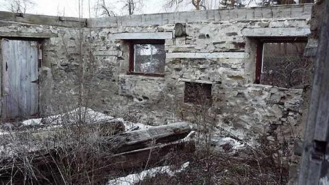 Foundation & Walls  - Foundation-Near-Leslie-Log-House5.jpg