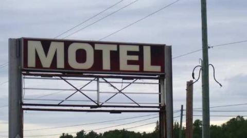 vacancy - Motel-Longbranch295.jpg