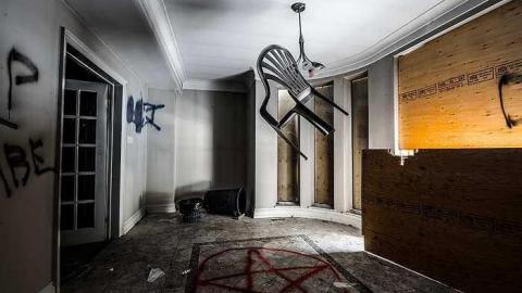 Mansion visit - Abandoned-Grow-Op-Mansion--Drug-Dealers-Mansion--King-City430.jpg