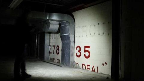 Greasy Dealership - Lakeshore-Lincoln-Dealership22.jpg