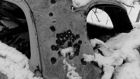 1950's beauty.. - 1950s-car-wreck21.jpg