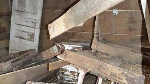 April 2016 - DSC_0202.jpg