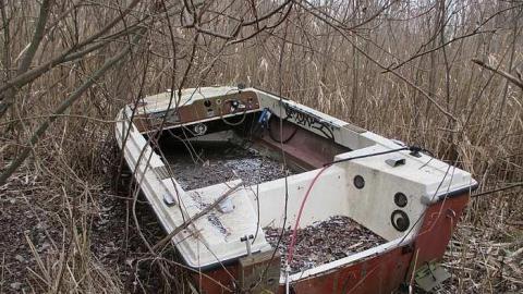 Shipwrecked Boat & Tire Castle - Shipwrecked-Boat,--Tire-Castle6.jpg