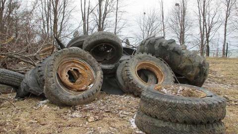 Shipwrecked Boat & Tire Castle - Shipwrecked-Boat,--Tire-Castle14.jpg