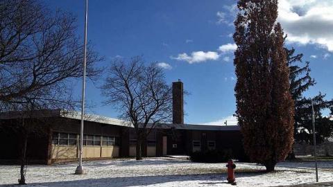 Roxborough Park School - Hamilton, Ontario
