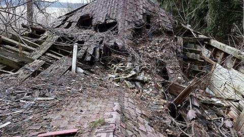 Falling Apart '16 - DSC00377.jpg