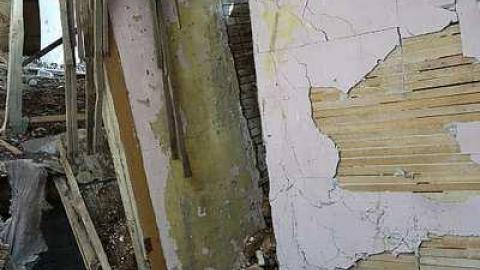 Falling Apart '16 - DSC00430.jpg