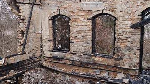 Arson '16 - Thedford-House37.jpg