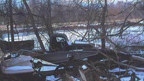 Just Missed it - Hoarders-Trash-Heap54.jpg