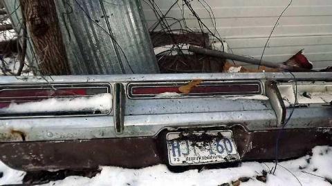 Just Missed it - Hoarders-Trash-Heap48.jpg