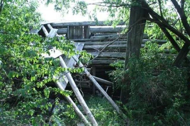 Hidden House in Stittsville - Ottawa, Ontario
