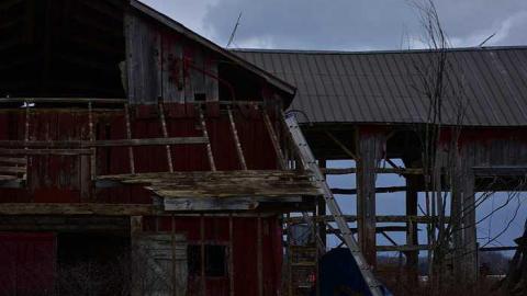 almost gone - Trenchcoat-Mafia27.jpg