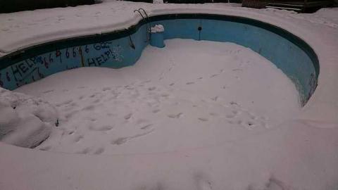 February 2017 - Abandoned-Grow-Op-Mansion--Drug-Dealers-Mansion--King-City140.jpg