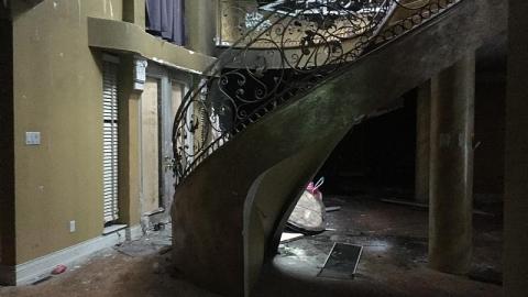 February 2017 - Abandoned-Grow-Op-Mansion--Drug-Dealers-Mansion--King-City163.jpeg