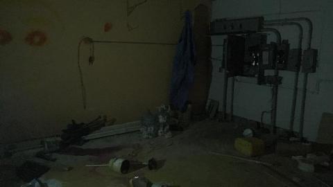 February 2017 - Abandoned-Grow-Op-Mansion--Drug-Dealers-Mansion--King-City133.jpeg