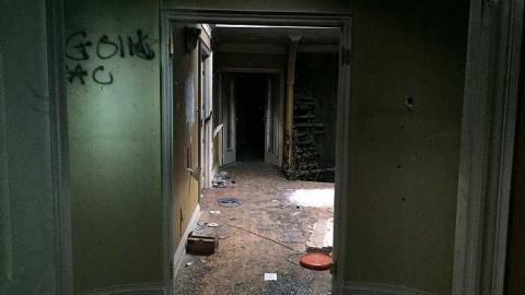 February 2017 - Abandoned-Grow-Op-Mansion--Drug-Dealers-Mansion--King-City170.jpg