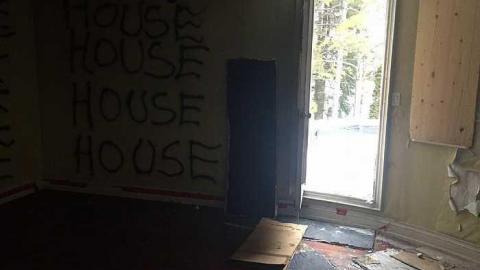 February 2017 - Abandoned-Grow-Op-Mansion--Drug-Dealers-Mansion--King-City153.jpg