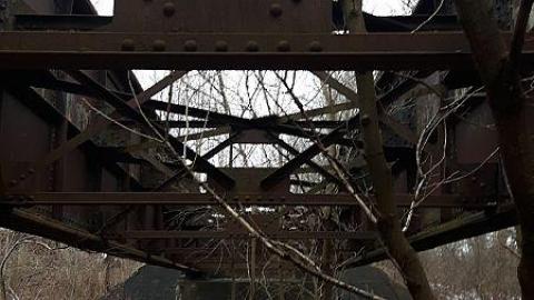 February 2017 - Old-Rail-Bridge14.jpg