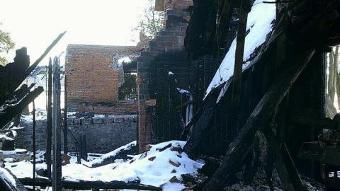 wintery day - Burnt-and-a-Dash-of-Collapse1.jpg