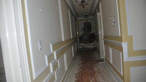 sad house - DSC_0020.jpg