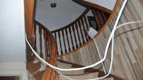 sad house - DSC_0011.jpg