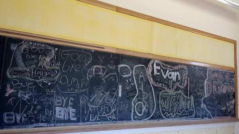 Define & Describe '16 - Arthur-Meighen-School64.jpg