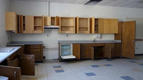 Define & Describe '16 - Arthur-Meighen-School89.jpg