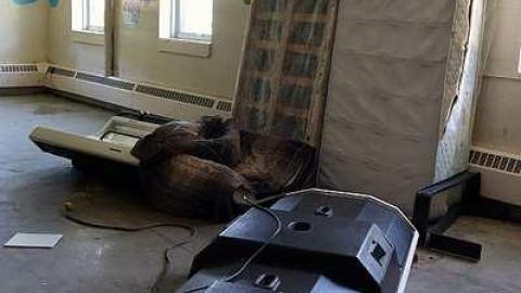 Define & Describe '16 - Arthur-Meighen-School77.jpg