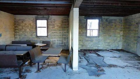 Strange Brew - Strange-Bunker5.jpg