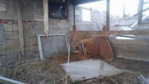  Farmhouse remains - Thorold-Playboy-Mansion42.jpg