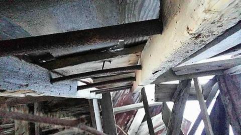  Farmhouse remains - Thorold-Playboy-Mansion44.jpg