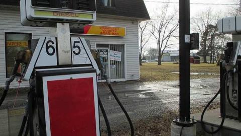 Variety & Gas Bar photo 2