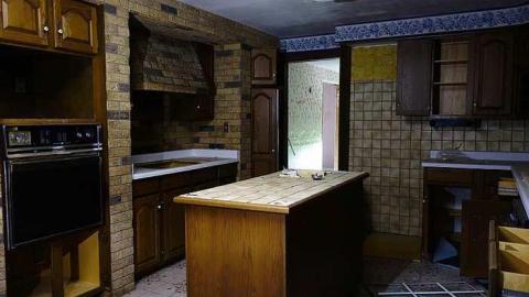 Trashed '16 - Beautiful-Fanshawe-House51.jpg