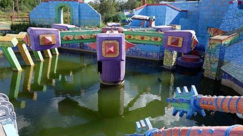 Splish Splash x2 '16 - Abandoned-Splatalot-Game-Show172.jpg