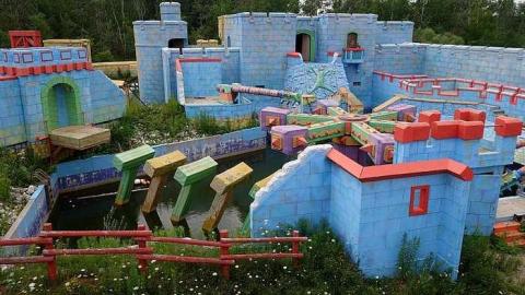 Splish Splash x2 '16 - Abandoned-Splatalot-Game-Show175.jpg