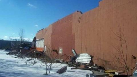 March 16 2008 - Hayes-Dana-Factory5.jpg