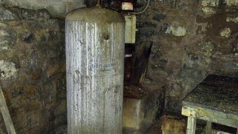 Burgess Busted - y-17106214_1616869501661079_608461991_o.jpg