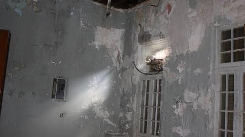 Century Manor - Century-Manor-Asylum216.jpg